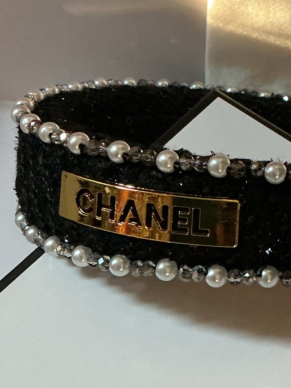 Authentic CHANEL  Black and Gold Pearl-Trim Headband - Picture 10 of 15